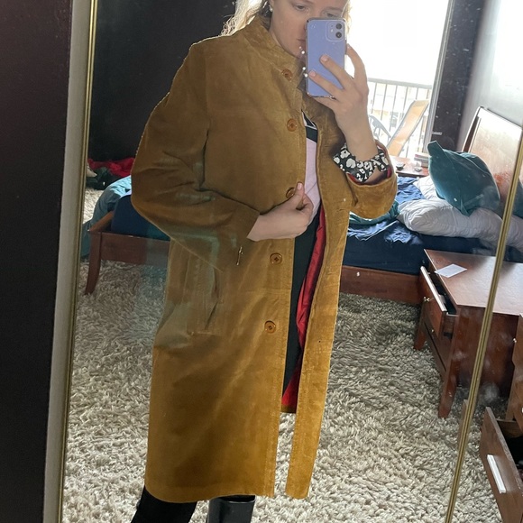 Suede coat - Picture 3 of 12